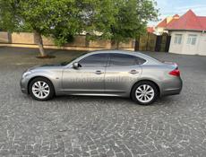 Infiniti M35