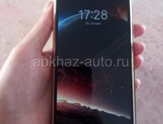 Продаю телефон очень срочно 