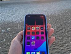 Срочно iPhone 11 в идеале 