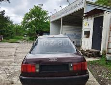 Audi 80