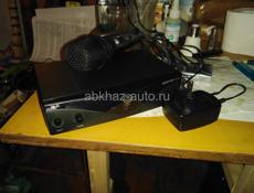 Радио микрофон AKG SR 45 новый 