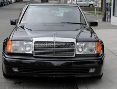 Mercedes-Benz 124