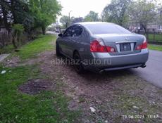 Nissan fuga