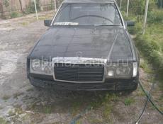 Mercedes-Benz 124