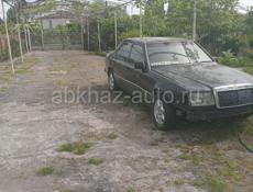 Mercedes-Benz 124