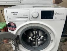 Hotpoint Ariston 6 кг. с функцией обработки паром