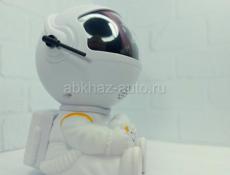 Проэктор мини-космонавт