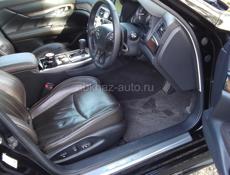 Nissan fuga