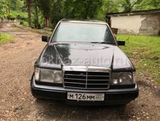 Mercedes-Benz 124