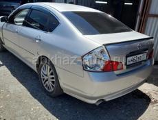 Nissan fuga