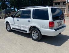 Lincoln Navigator