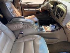 Lincoln Navigator
