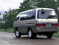 Toyota HI-ACE