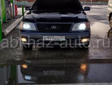 Lexus LS