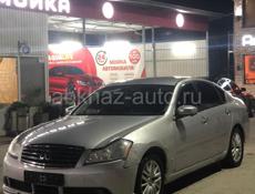 Nissan fuga