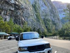 Mitsubishi Montero