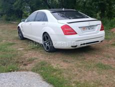Mercedes-Benz S-Класс