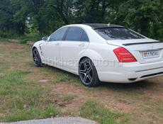 Mercedes-Benz S-Класс