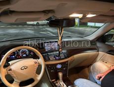 Infiniti M35
