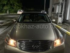 Infiniti M35