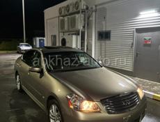 Infiniti M35