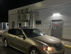 Infiniti M35