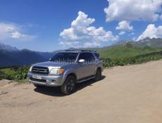 Toyota Sequoia