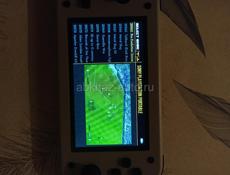 Продам приставку с PSP играми новая в коробке