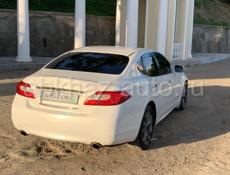 Nissan fuga