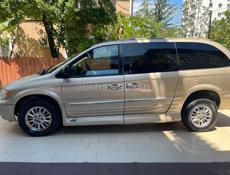 Chrysler Town & Country