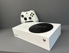 Xbox Series S в хорошем состоянии, Срочно!