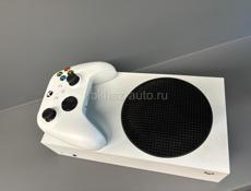 Xbox Series S в хорошем состоянии, Срочно!