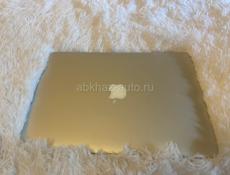 Apple MacBook 13, 2013