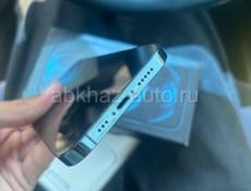 iPhone 12 Pro как новый!