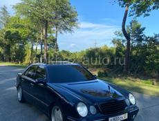 Mercedes-Benz E-Класс