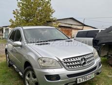 Mercedes-Benz ML