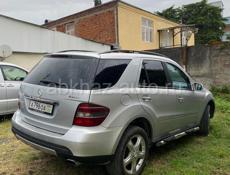 Mercedes-Benz ML