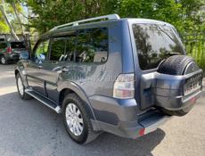 Mitsubishi Pajero Wagon