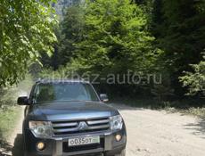 Mitsubishi Pajero Wagon