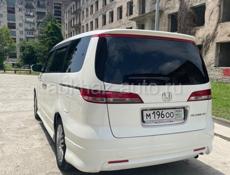 Honda Еlysion