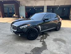 Infiniti FX