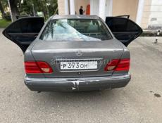 Mercedes-Benz E-Класс