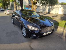 Infiniti M30