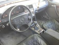 Mercedes-Benz C-Класс