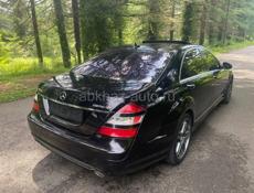 Mercedes-Benz S-Класс