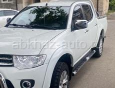 Mitsubishi L 200