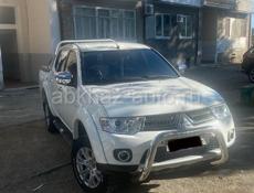 Mitsubishi L 200