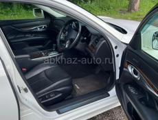 Nissan Fuga