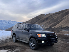 Toyota Sequoia