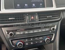 Kia Besta